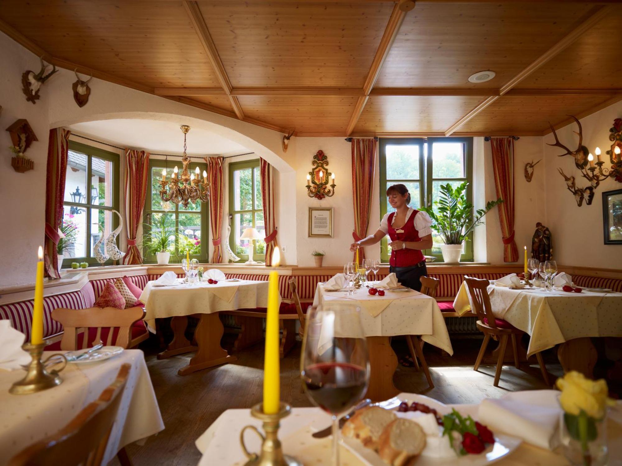 Naturhotel Ruegers Forstgut Mespelbrunn Exteriér fotografie